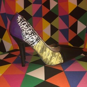 Multi-pattern heels